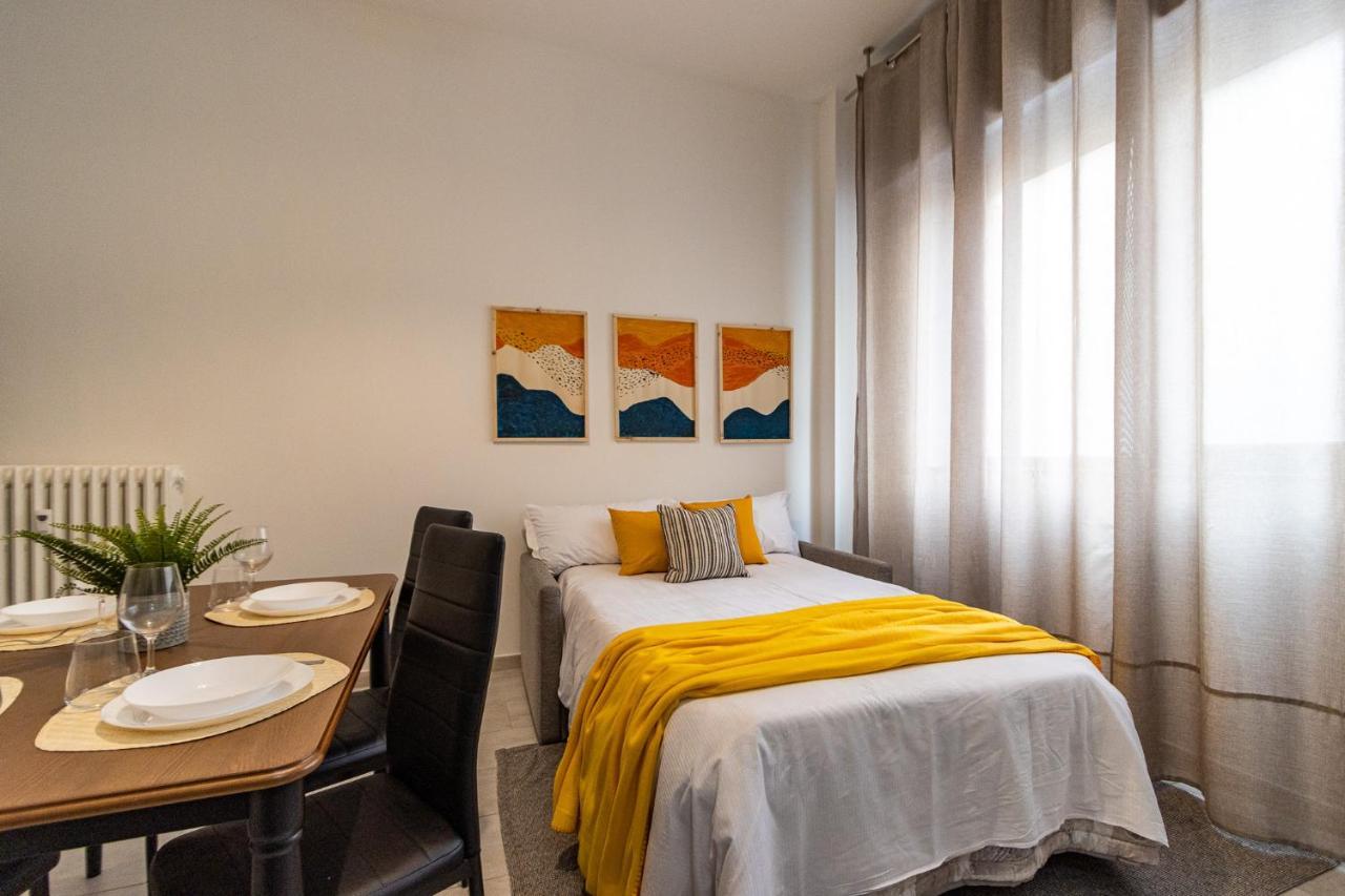 Duomo A 20Minuti Comfort, Suite Vicino Aeroporto 밀라노 외부 사진